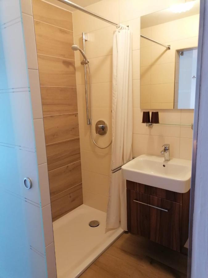 Pension Ambros Buchlberg Bagian luar foto